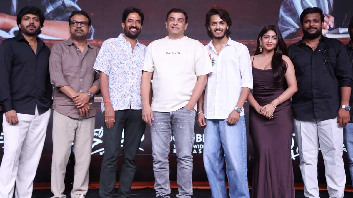 ‘తెల్లకాగితం’ ప్రీ రిలీజ్ ఈవెంట్.. సినిమాపై ప్రశంసలు కురిపించిన స్టార్ డైరెక్టర్లు
